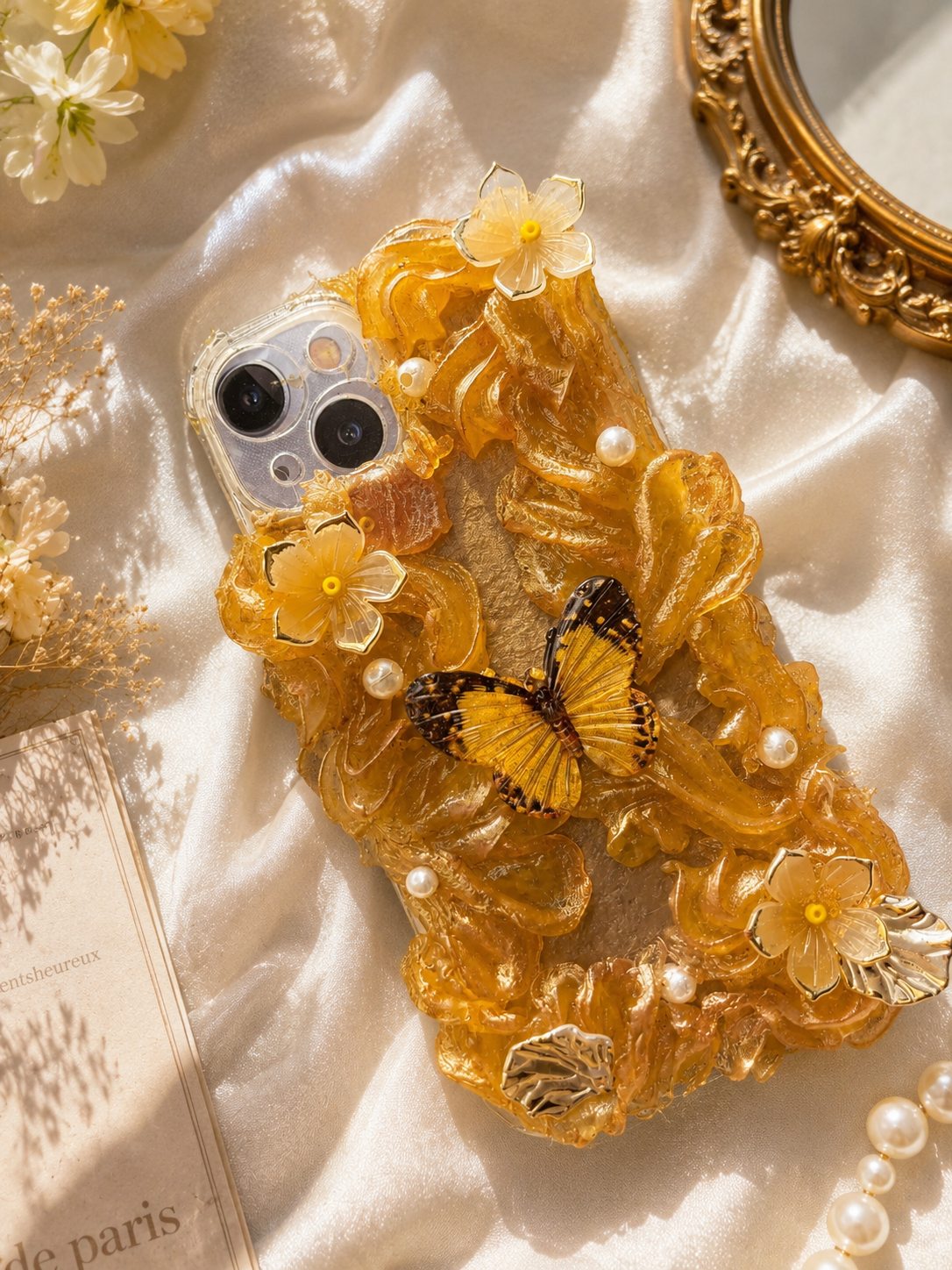 Handmade decoden phone case